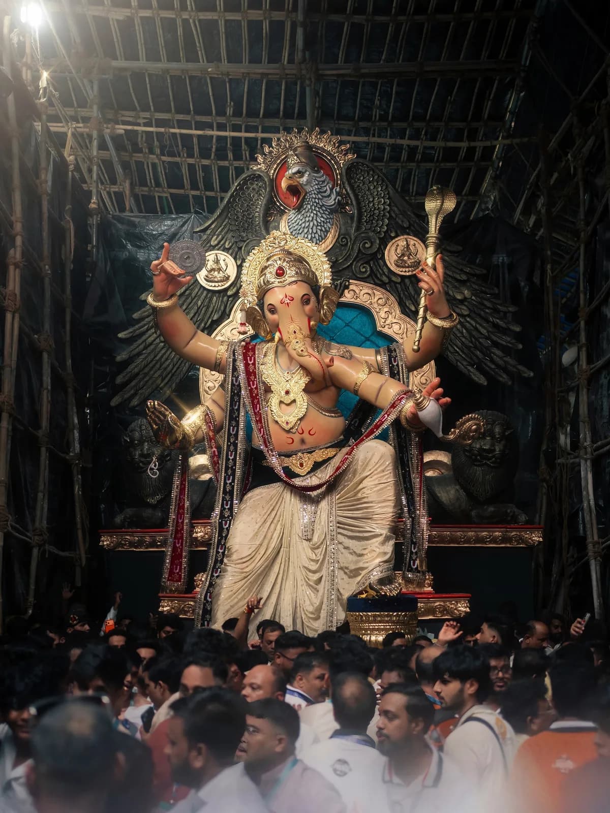 Chinchpokli Cha Chintamani Ganpati idol at its pandal in Mumbai