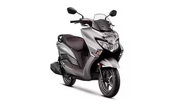 Suzuki Burgman Street 125 - Metallic Matte Platinum Silver Scooter available for rent in Near Csmt Station / Crawford Market, Mumbai
